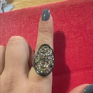 Elegant Black and Gold Crystal Ring